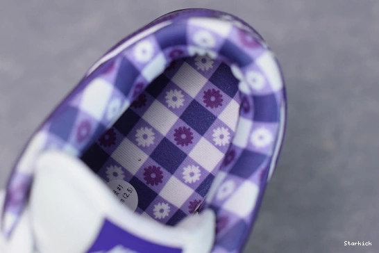 BV1310-555 Concepts Dunk Low SB Lobster Purple Nike 1008